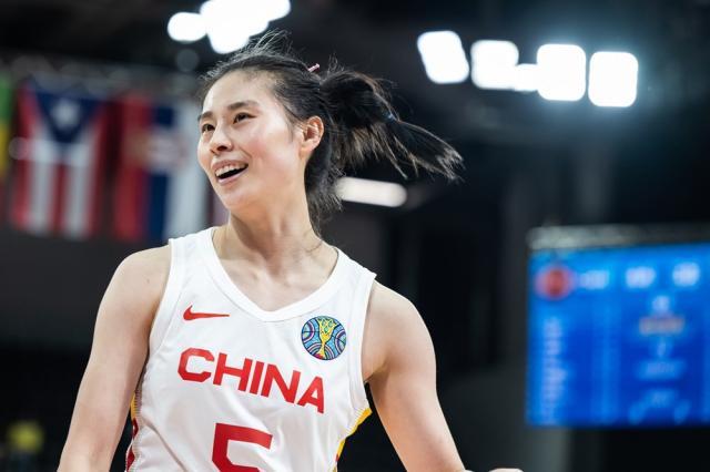 开云登录入口-强势防守助女篮锁定小组第二！淘汰赛抽签稳赚不赔